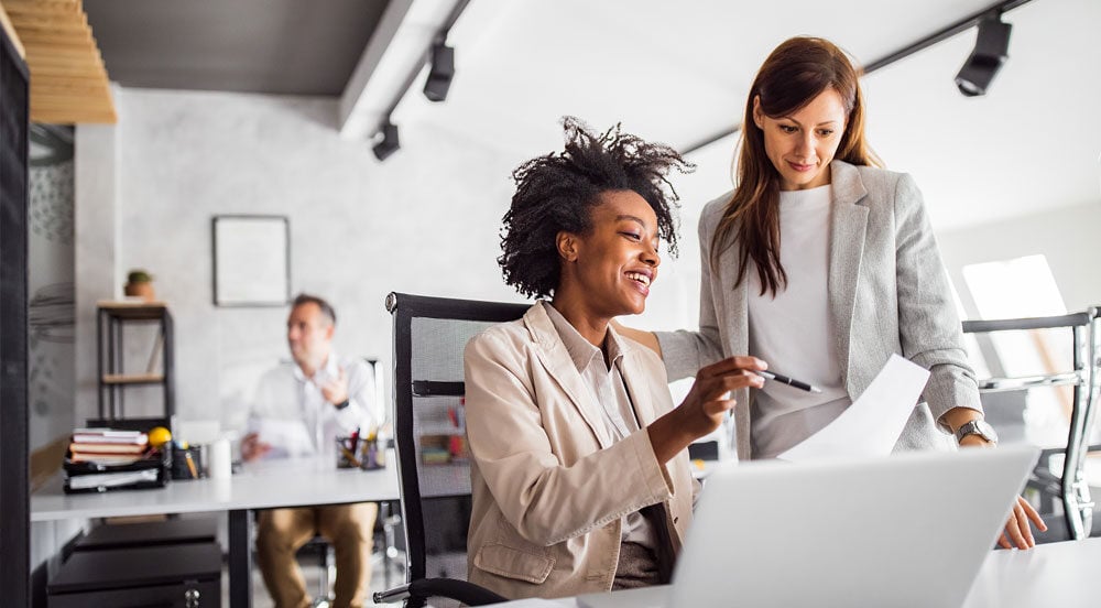 Faltas justificadas CLT: o que fazer com os benefícios nestes casos?