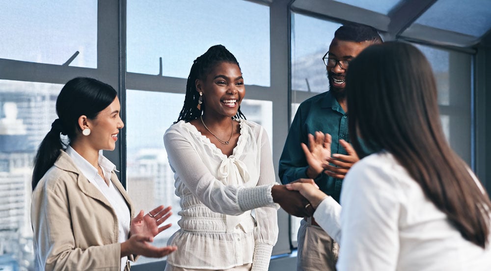 O que é participação de lucros e como implementá-la na empresa?