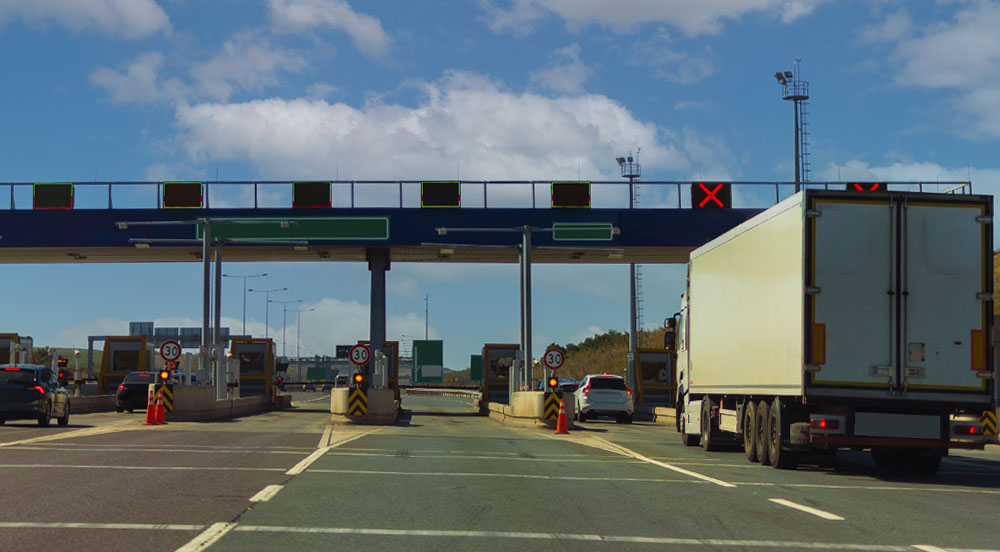 Multa ANTT vale-pedágio: quando acontece e quais os custos?